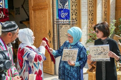 Emine Erdoğan'dan 'Ebedi Şehir'de tarihe yolculuk...